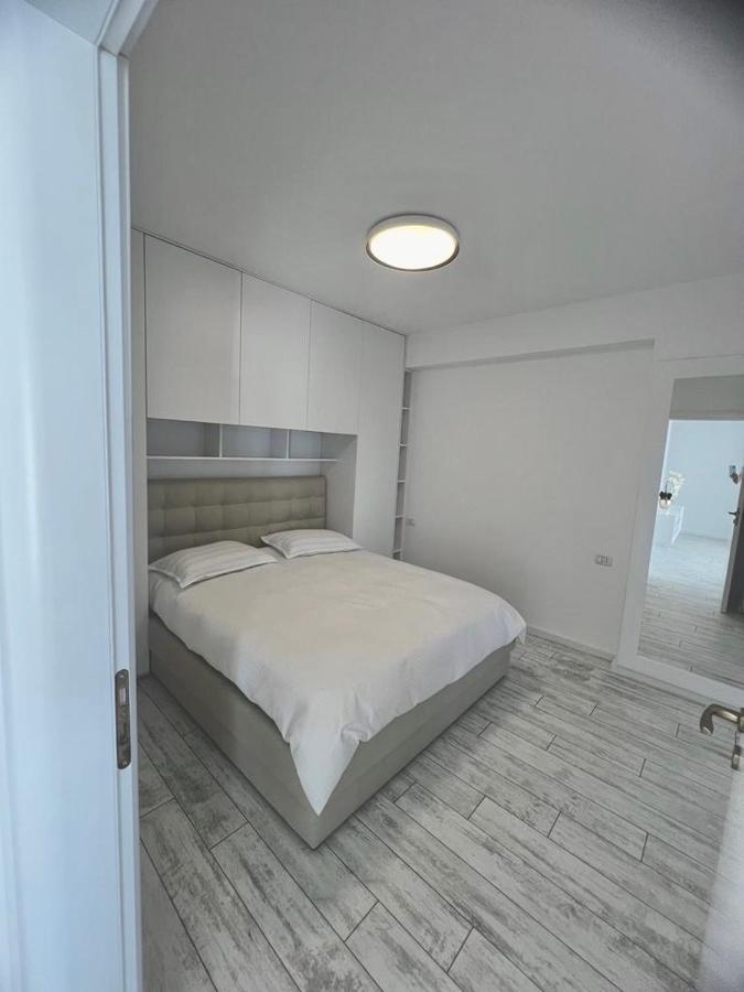 Durres Currila Modern Luxury Stunning Beach Views Exterior foto